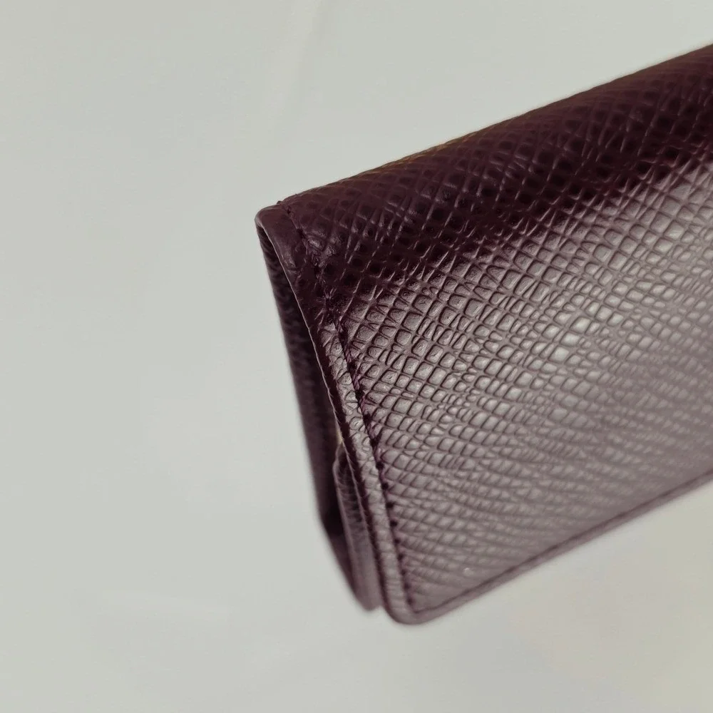 Louis Vuitton Taiga 6 Key Holder Burgundy Wallet